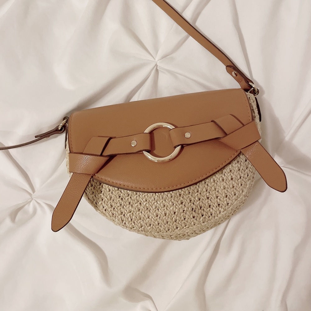 Straw cross body bag for women